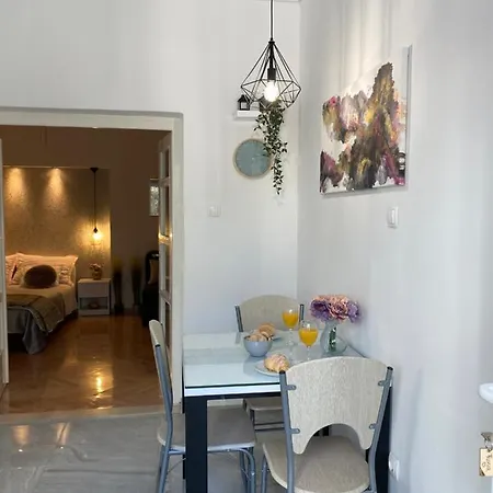 Apartment Sara