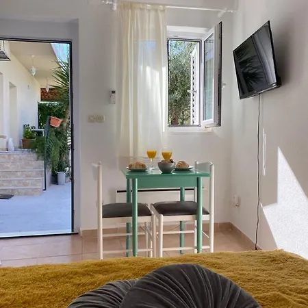 Sara Apartment