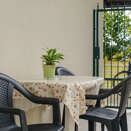 Apartamento Sara